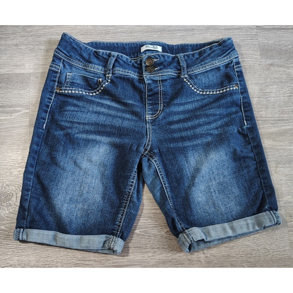 Mudd Blue Denim Bermuda Jean Shorts Girls Size 16.5 Embroidered Pockets